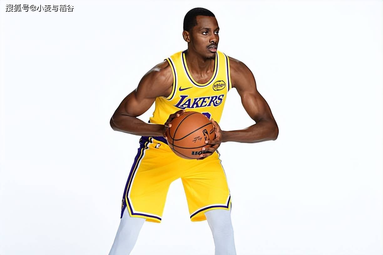 篮板, 了留队的机 篮板, 了留队的机